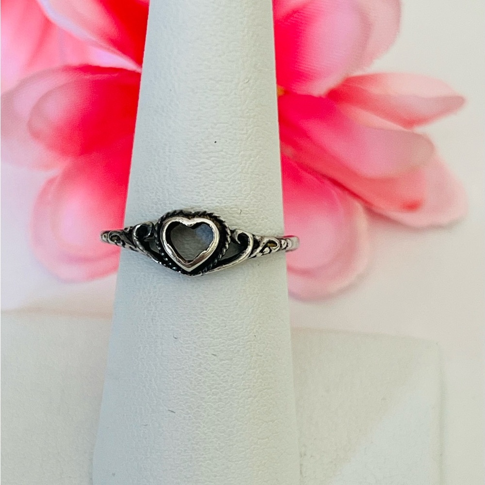 vintage Silver Heart Ring size 8